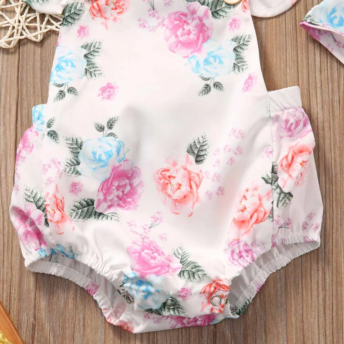 2pcs Frill Sleeve Floral Romper