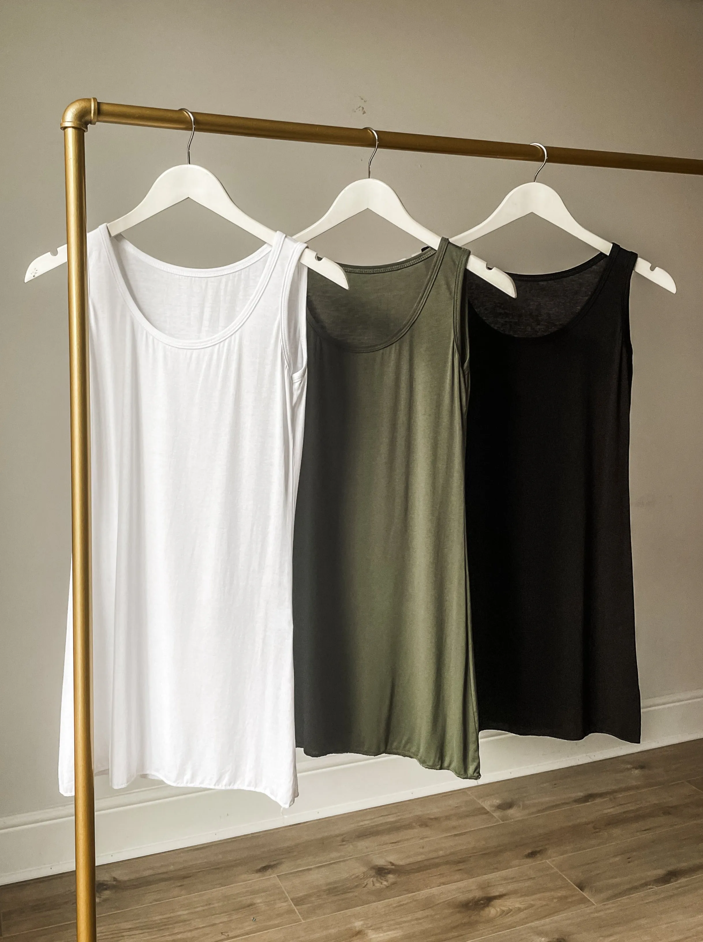 Basic Long Line Vest - 3 Pack