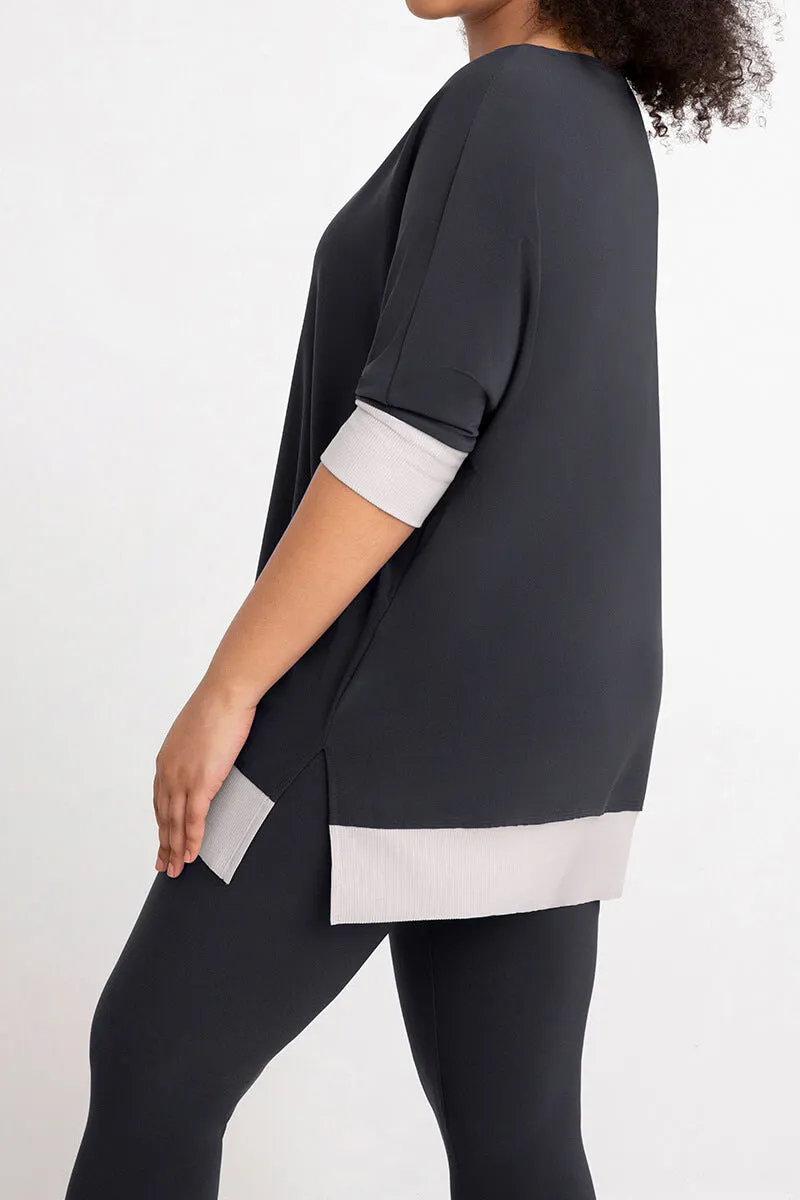 Motion Pocket Boxy Tunic | Graphite/Fog