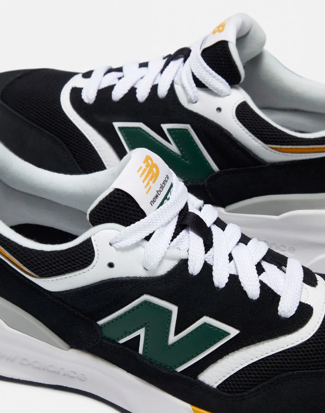 New Balance Mens 997R Trainers