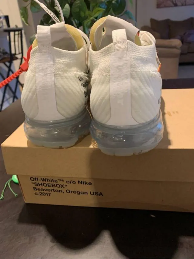 Nike off white vapormax