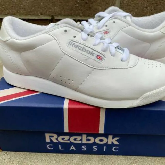 Reebok Classic Women's Vintage 00s Princess White/White ...