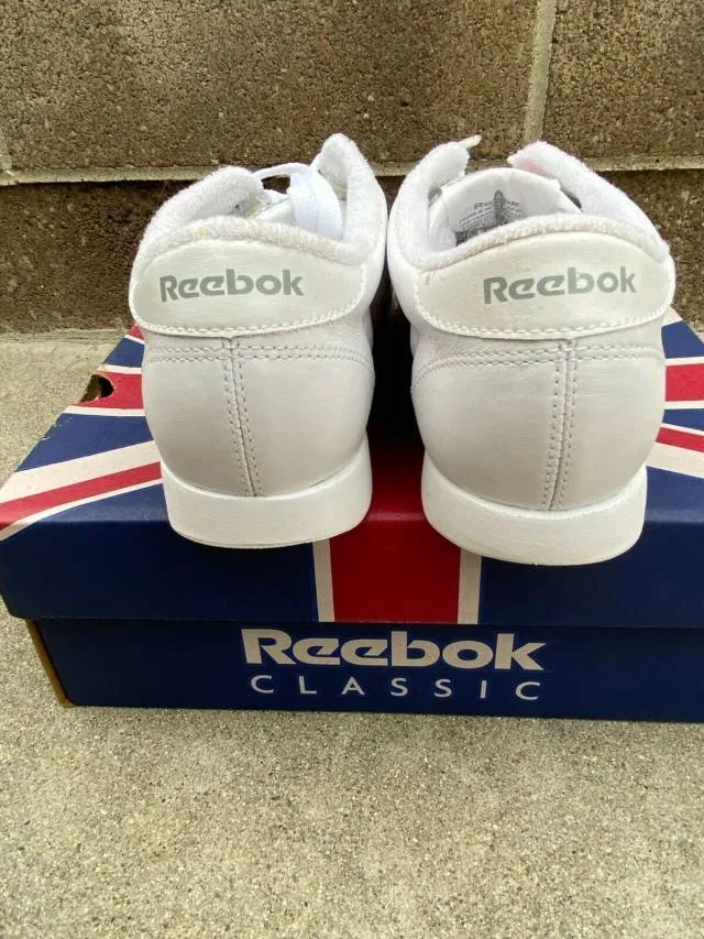 Reebok Classic Women's Vintage 00s Princess White/White ...