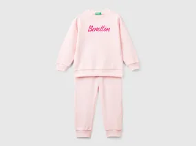 Sweat tracksuit with logo - Pink | Benetton