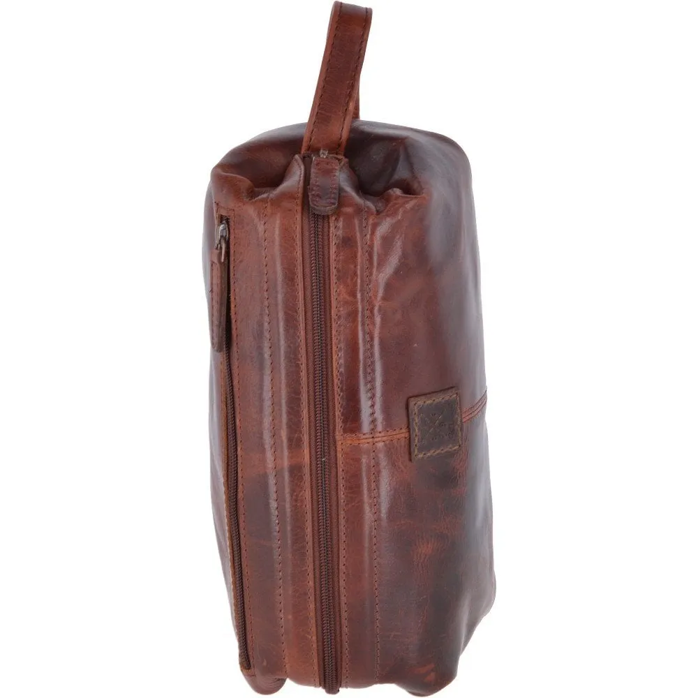 Vintage Leather Luxury Wash Bag With Tubular Mouth Opening Tan : Seb