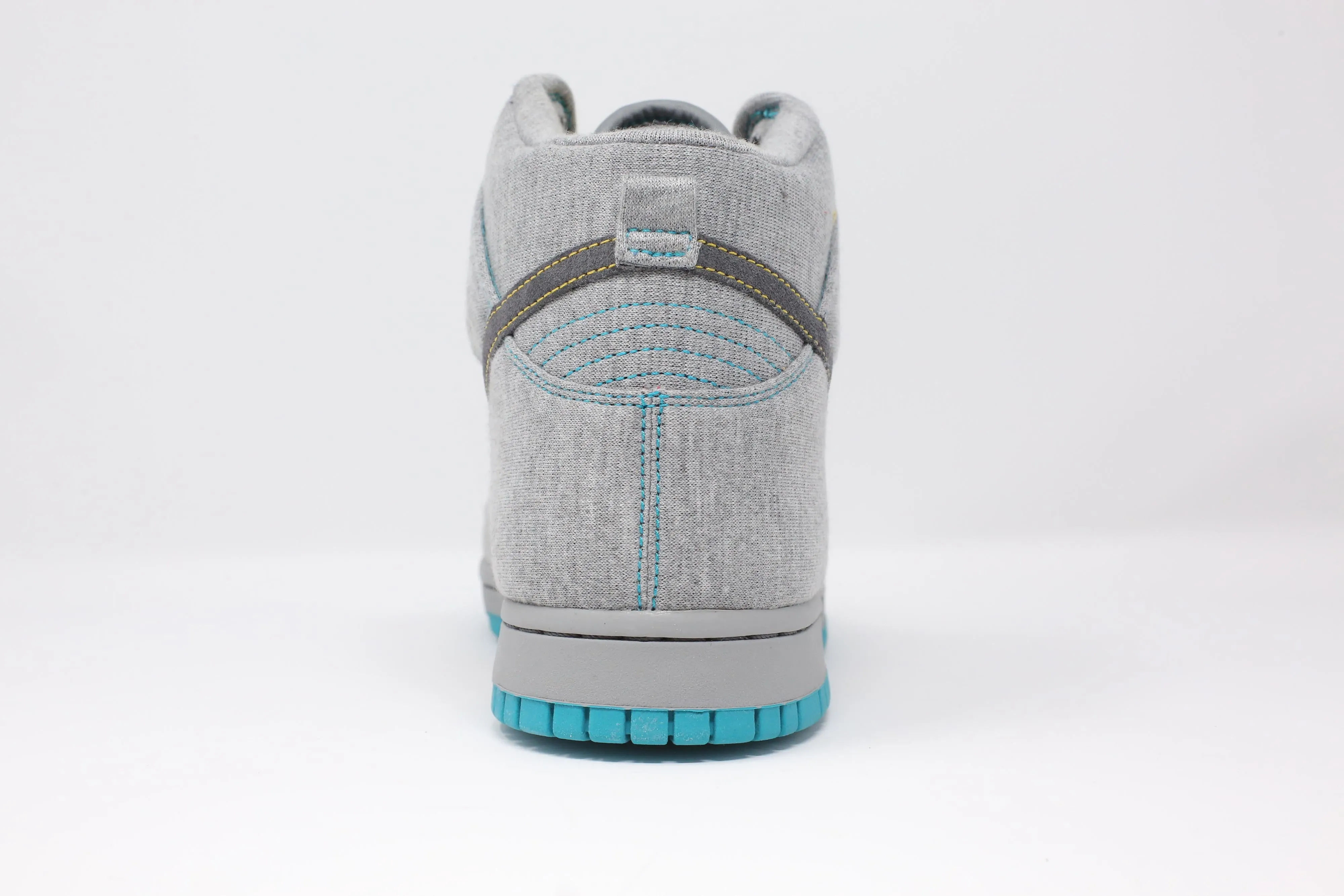 Wmns Dunk High 6.0 'Grey Fleece' - 342257 001